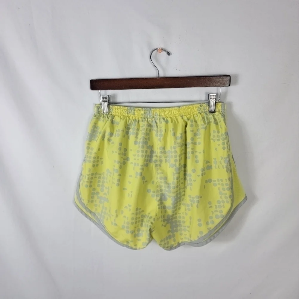 Women's size Medium Nike running shorts
